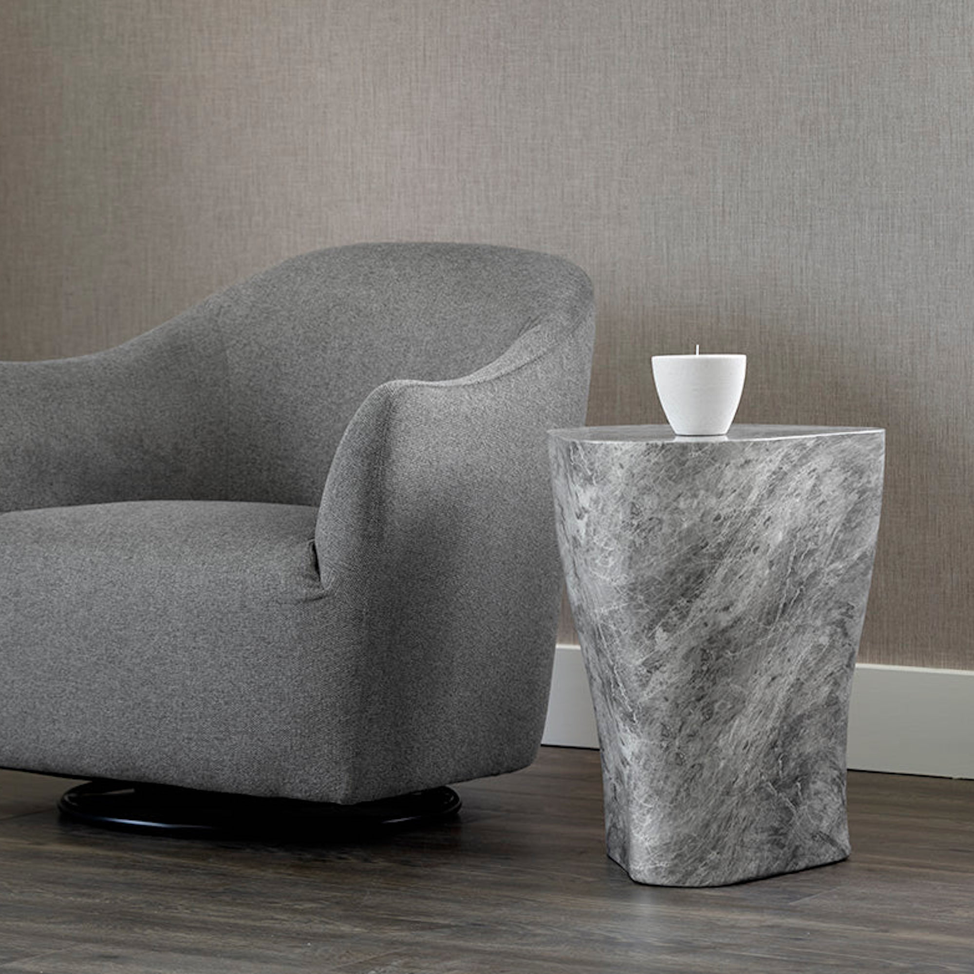 Dali End Table - Marble Large