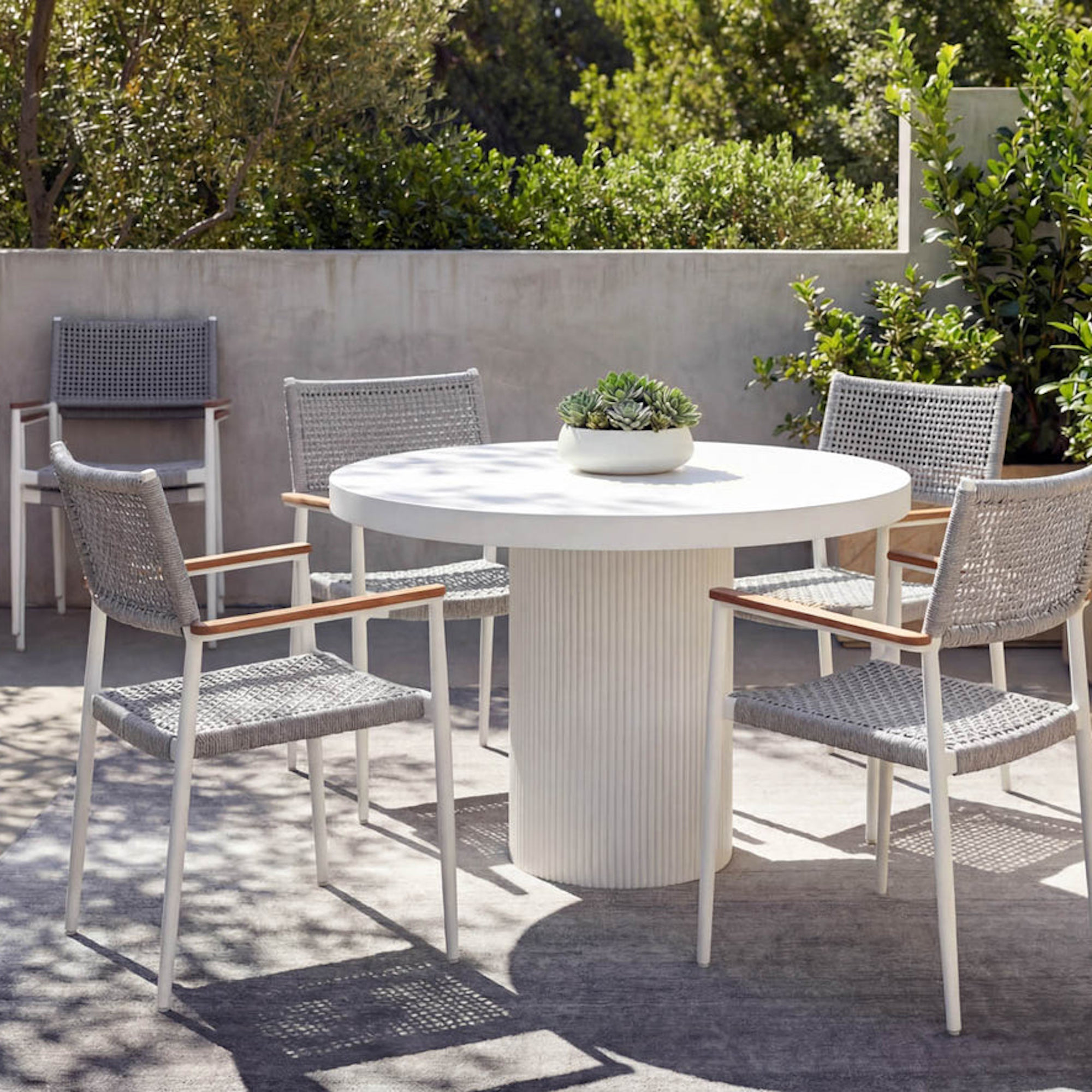 Nicolette Dining Table - 40"