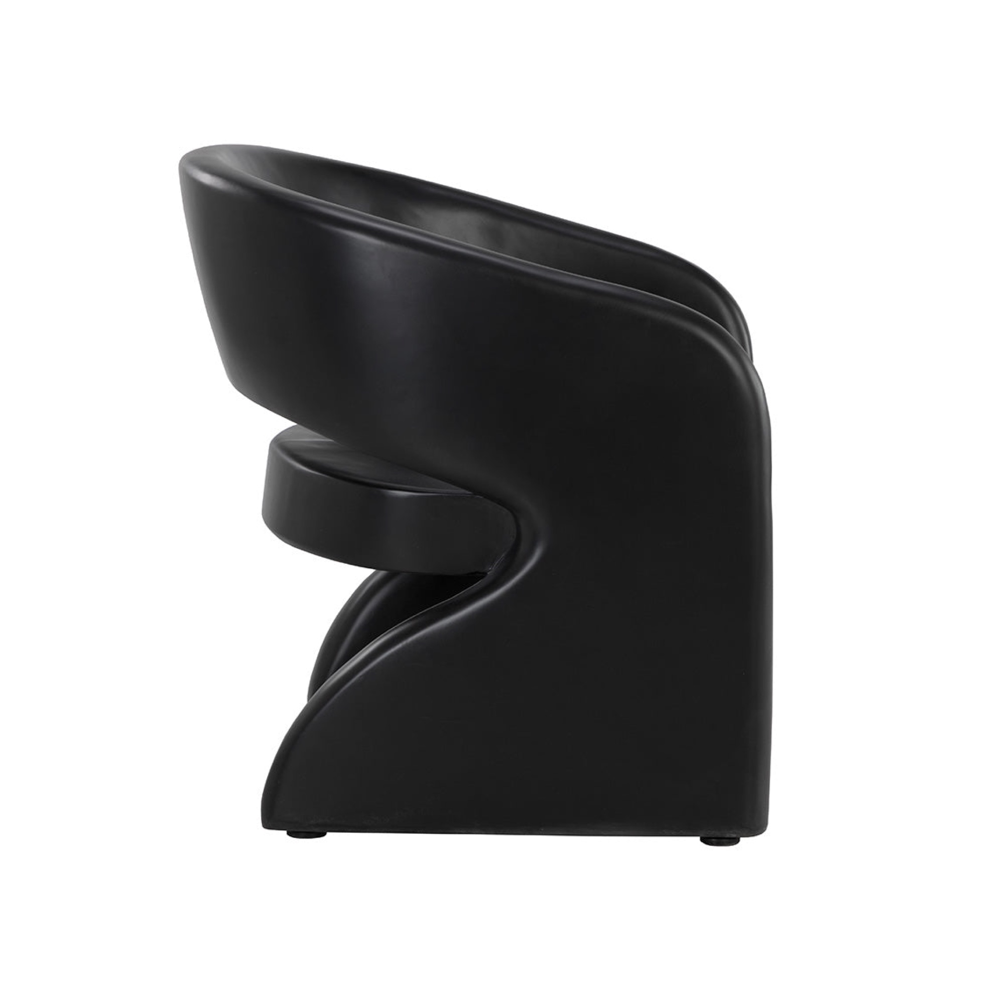 Cura Lounge Chair
