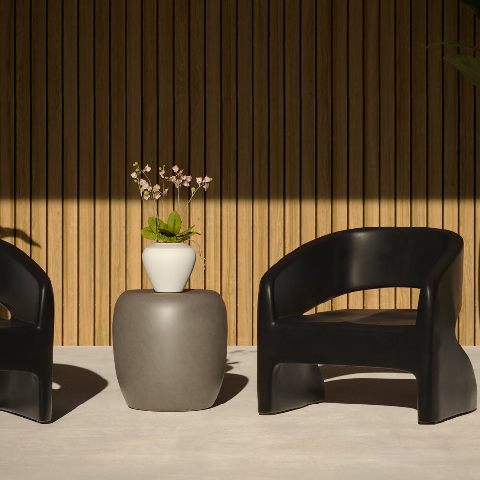 Cura Lounge Chair