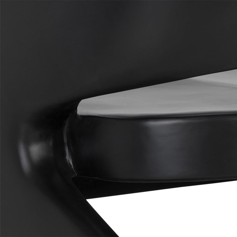 Cura Lounge Chair