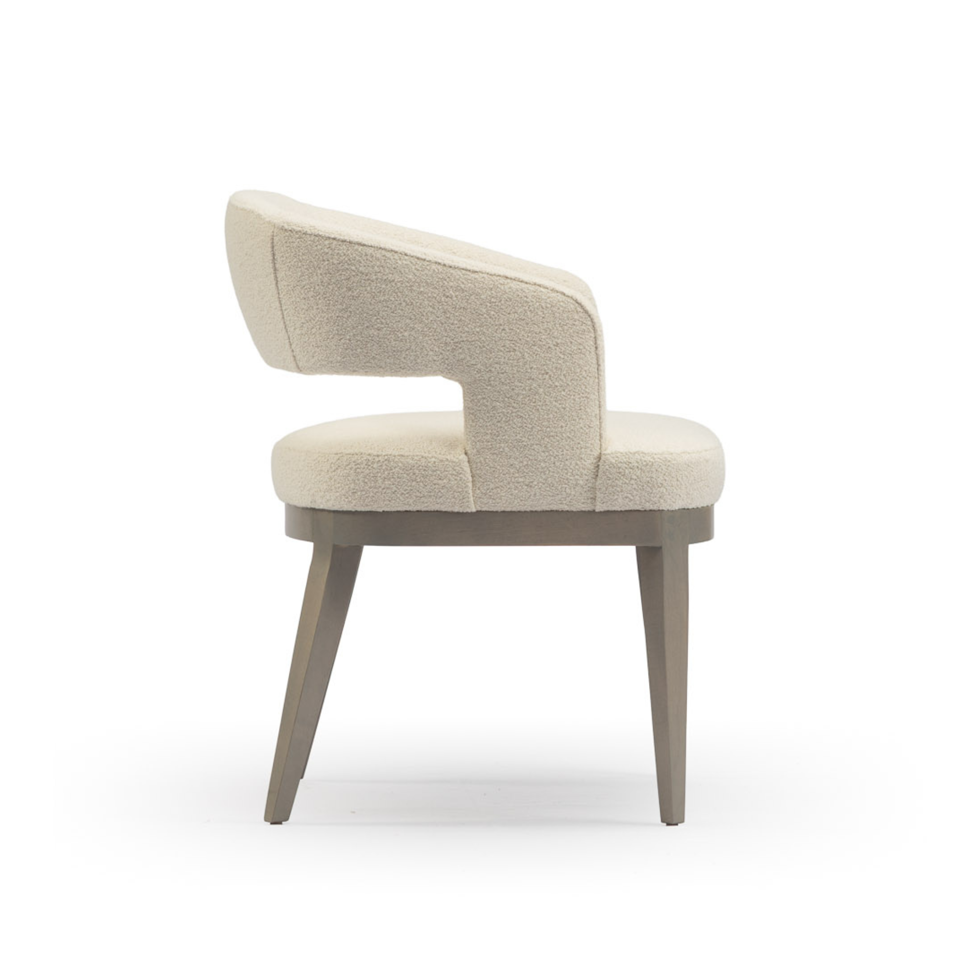 Hunt Chair