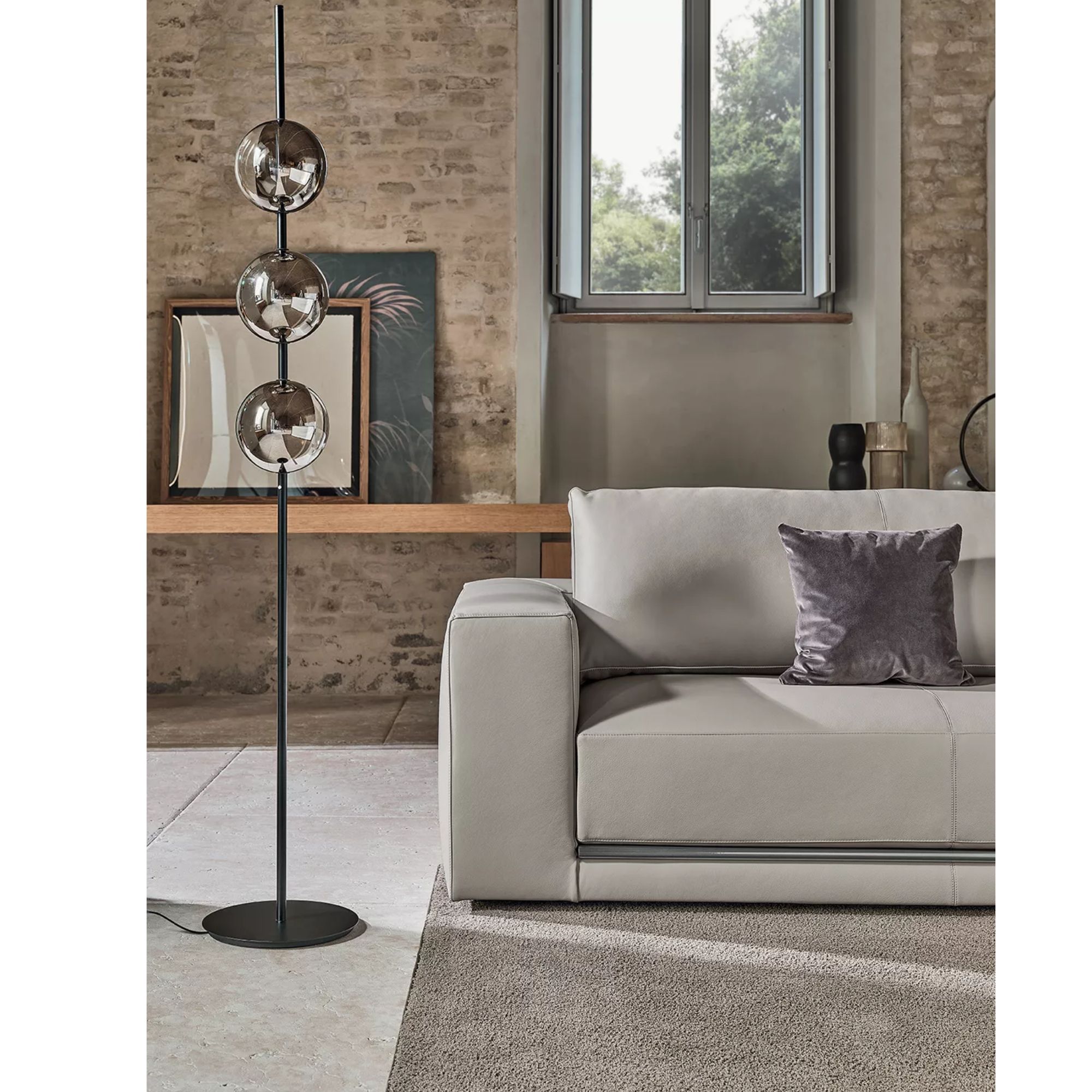 Sferatus Floor Lamp