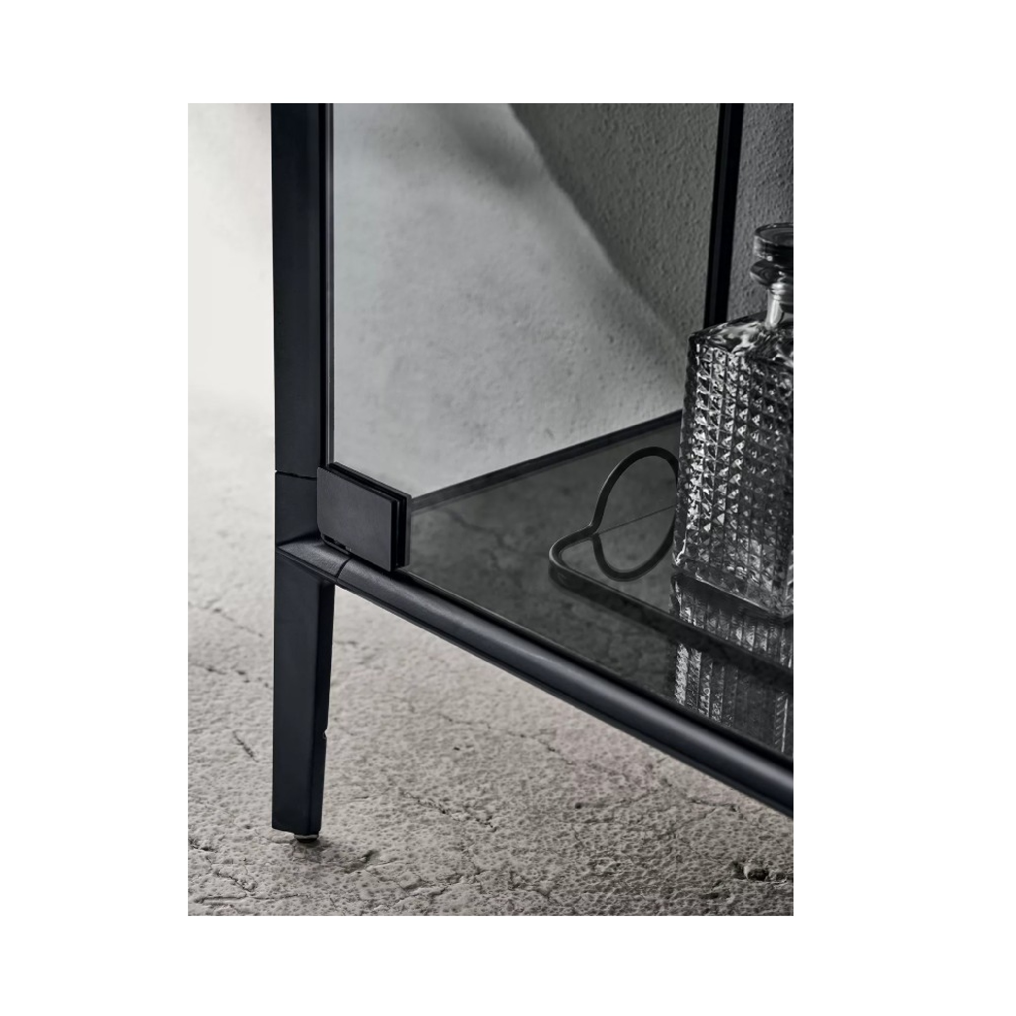 Audrey Cabinet