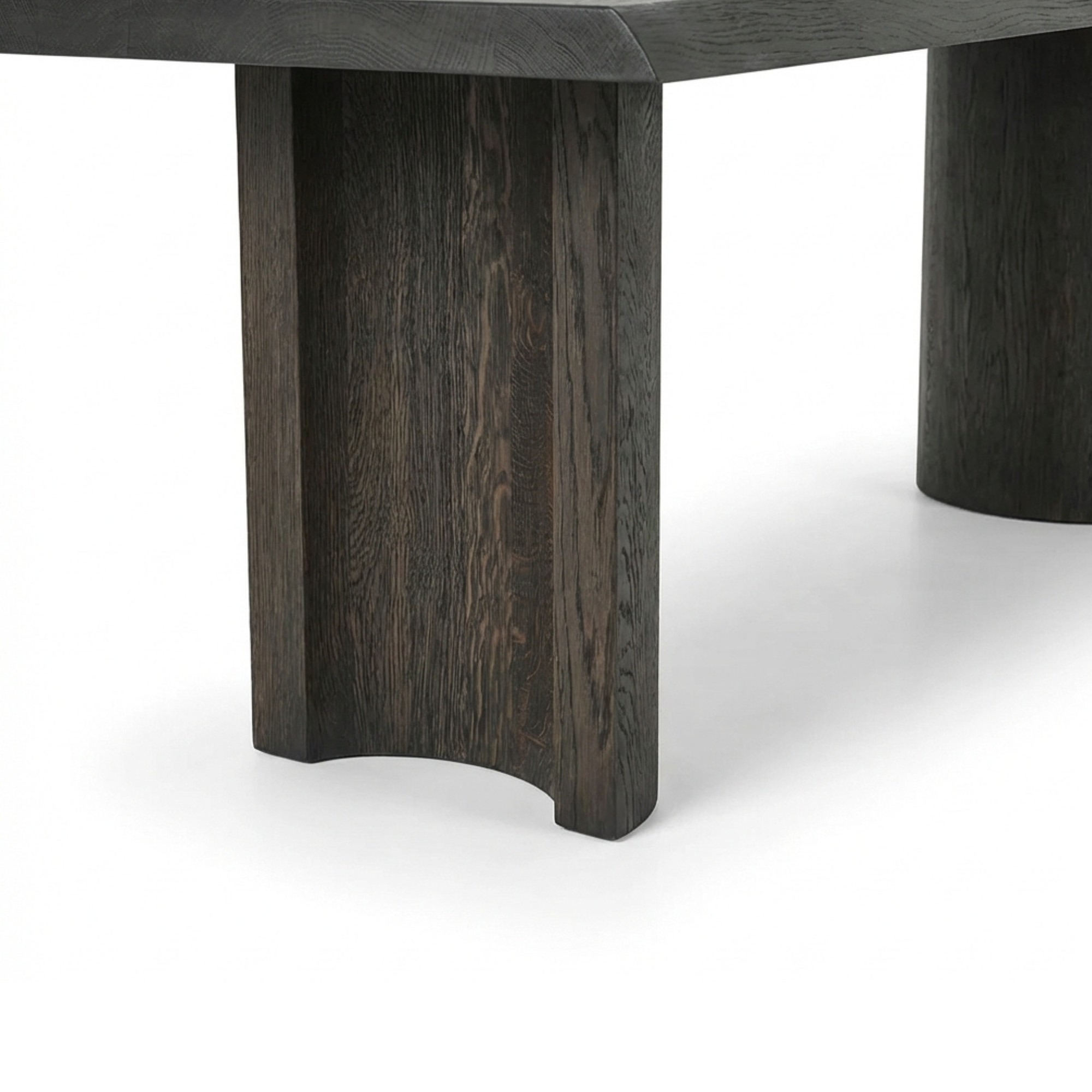 Kolo Dining Table