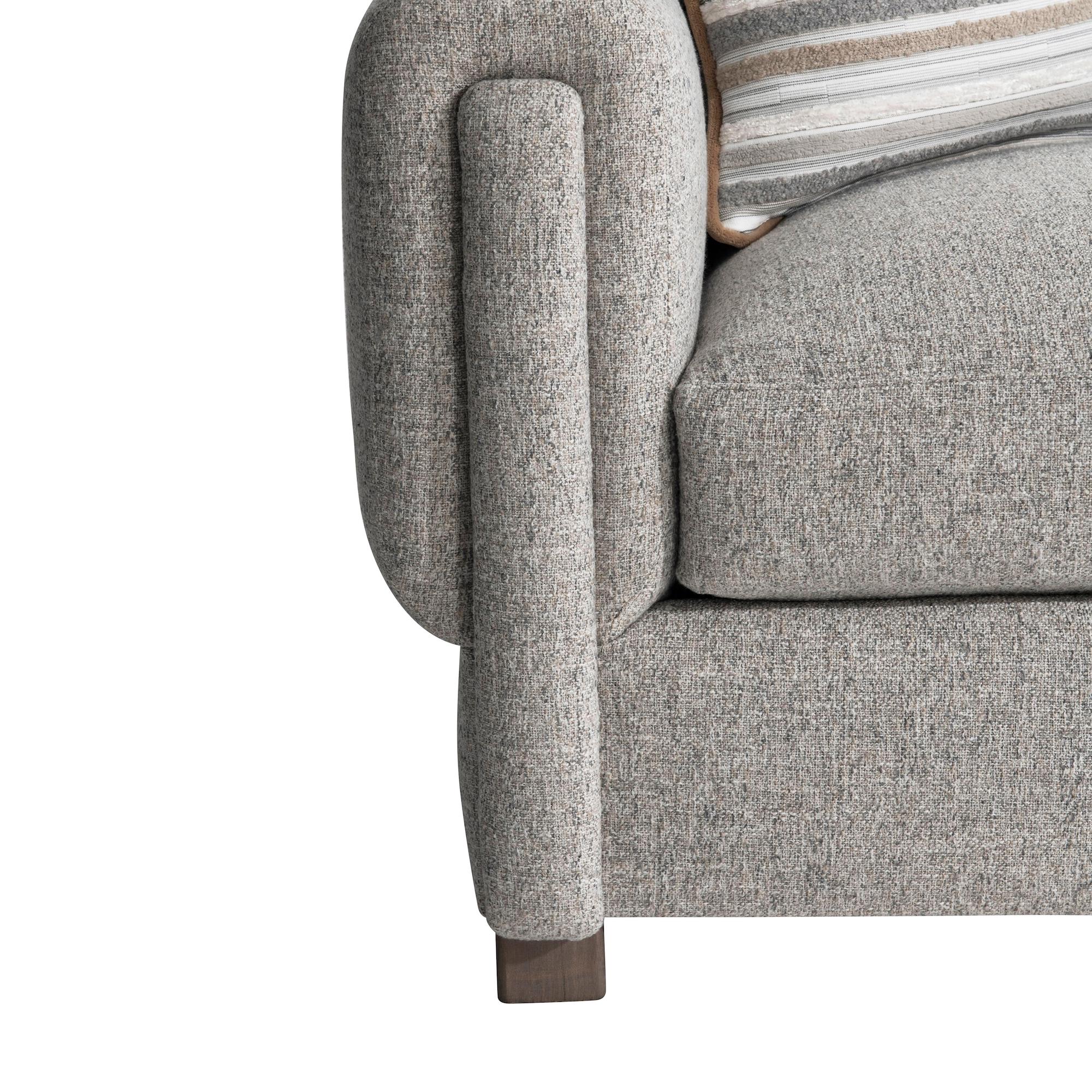 Tori Chair