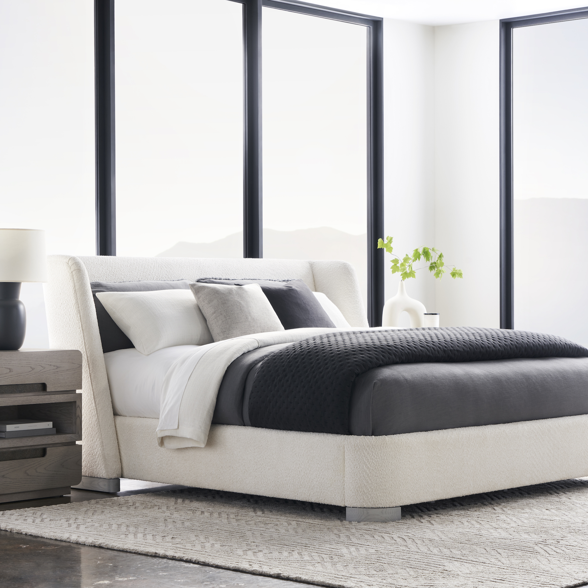 Tansy King Bed