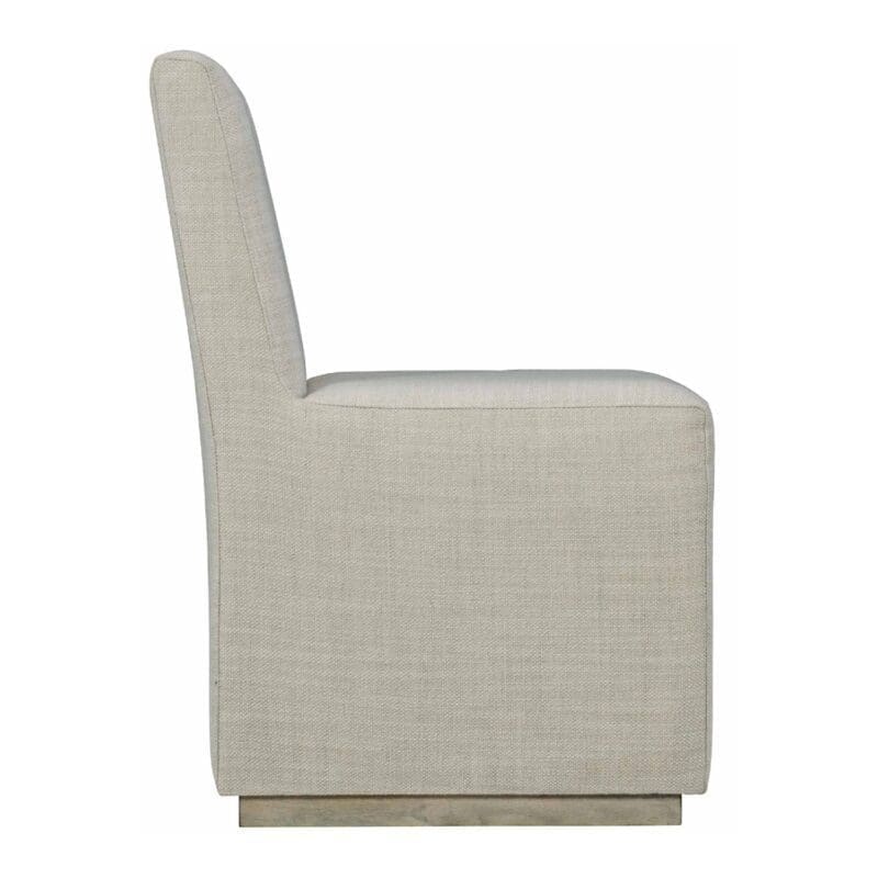 Chaise Casey