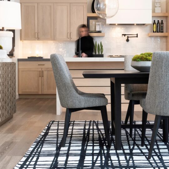 Taylor Dining Chair - Avenue Design Montreal