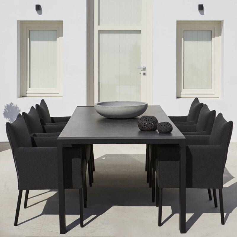 Lima outdoor dining table - Avenue Design Montreal