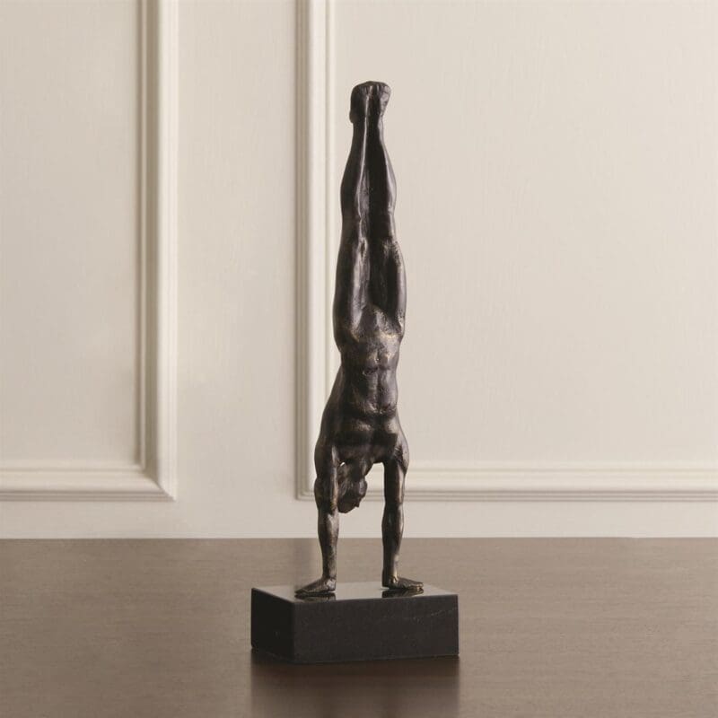 Sculpture Hand Stand en Bronze - Avenue Design Montreal